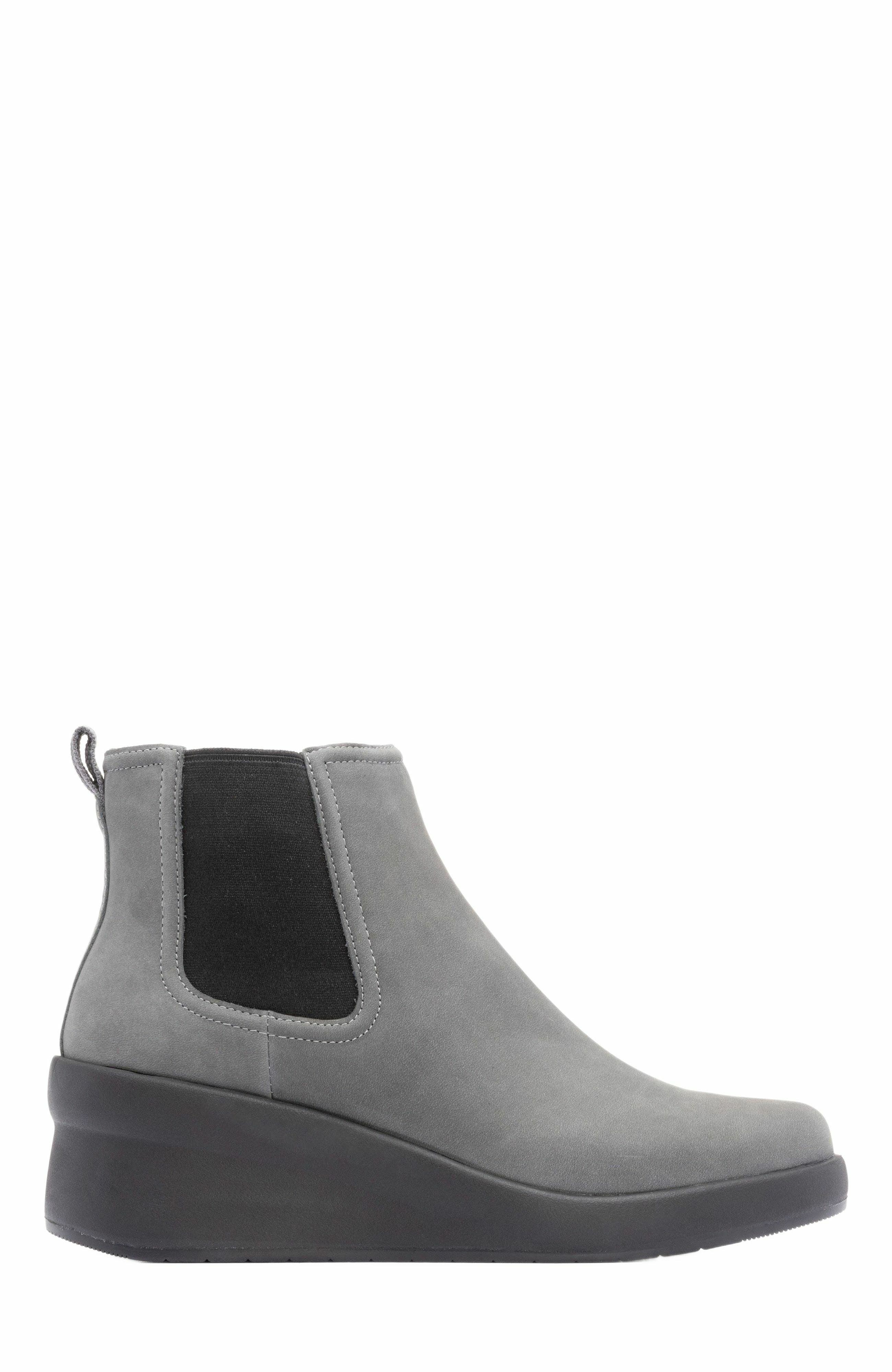 Passage Chelsea Boot, Alternate, color, Grey - Regular