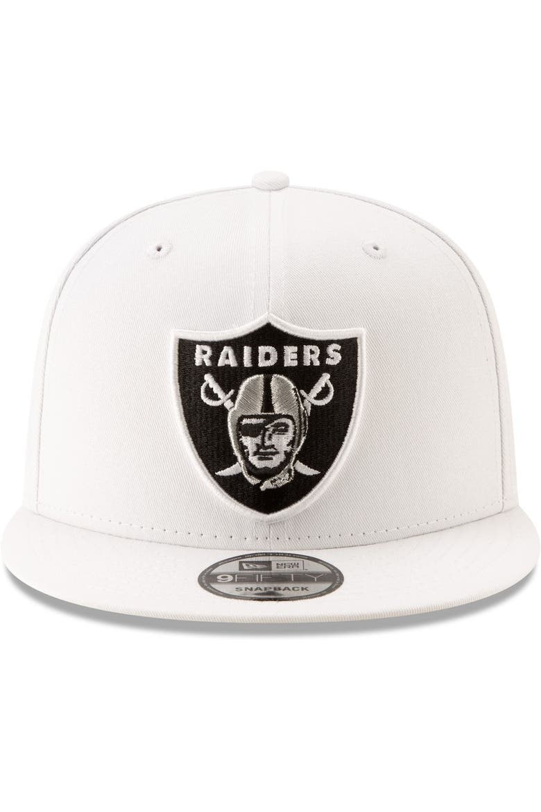 Men's New Era White Las Vegas Raiders Basic 9FIFTY Adjustable Snapback Hat, Alternate, color, WHITE