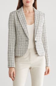Amanda & Chelsea Bouclé Blazer