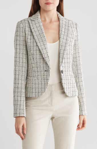 Amanda & Chelsea Bouclé Blazer