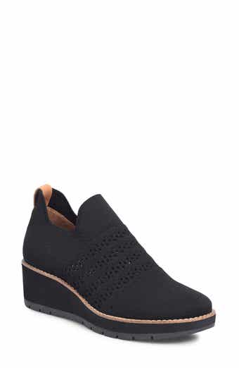 Comfortiva Fields Wedge Bootie
