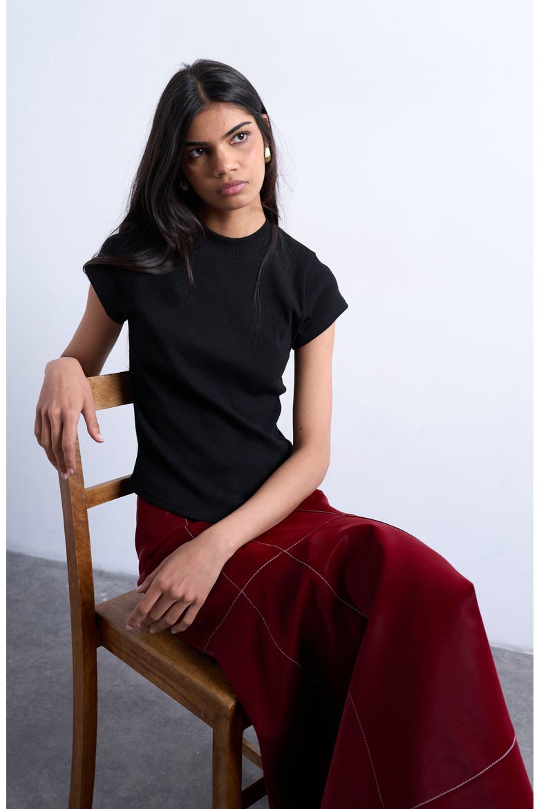 Fitted Curved Hem Stretch Cotton Rib T-Shirt, Alternate, color, BLACK