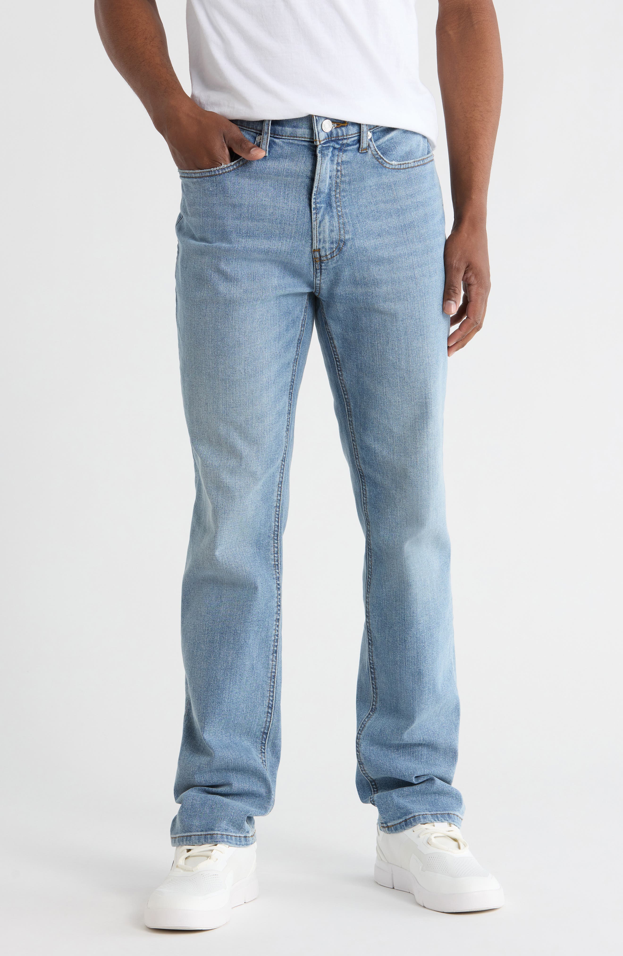 FRAME Modern Straight Leg Jeans