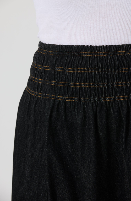 By Tess Collection Hana Skirt In Black