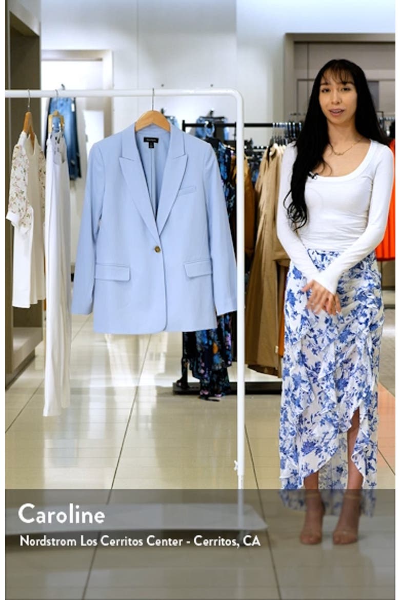 Single Button Relaxed Blazer video