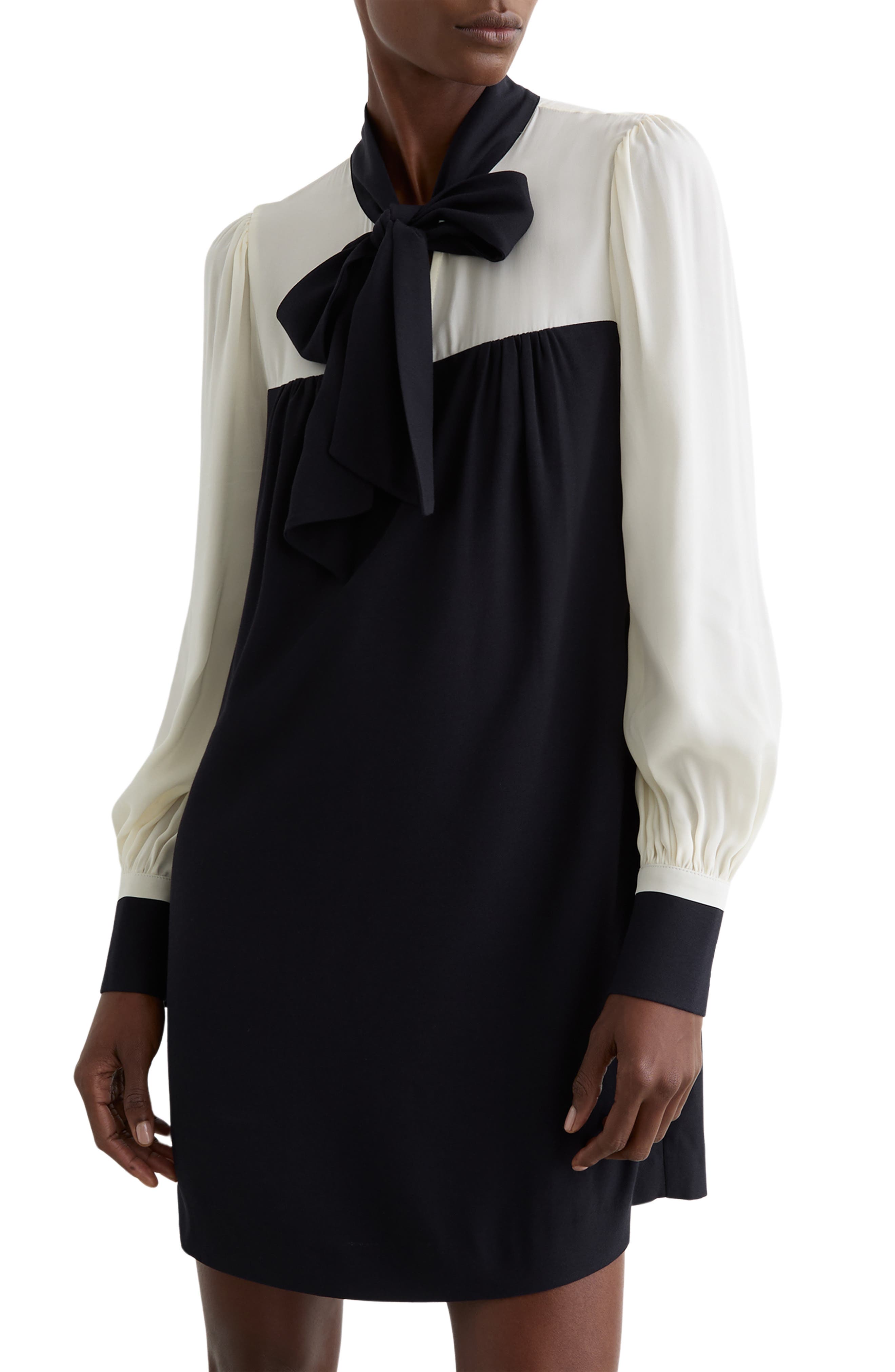 selected NAVY/ IVORY