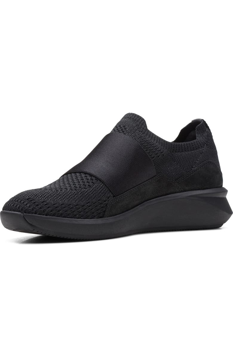 Clarks<sup>®</sup> Un Rio Knit Sneaker, Alternate, color,