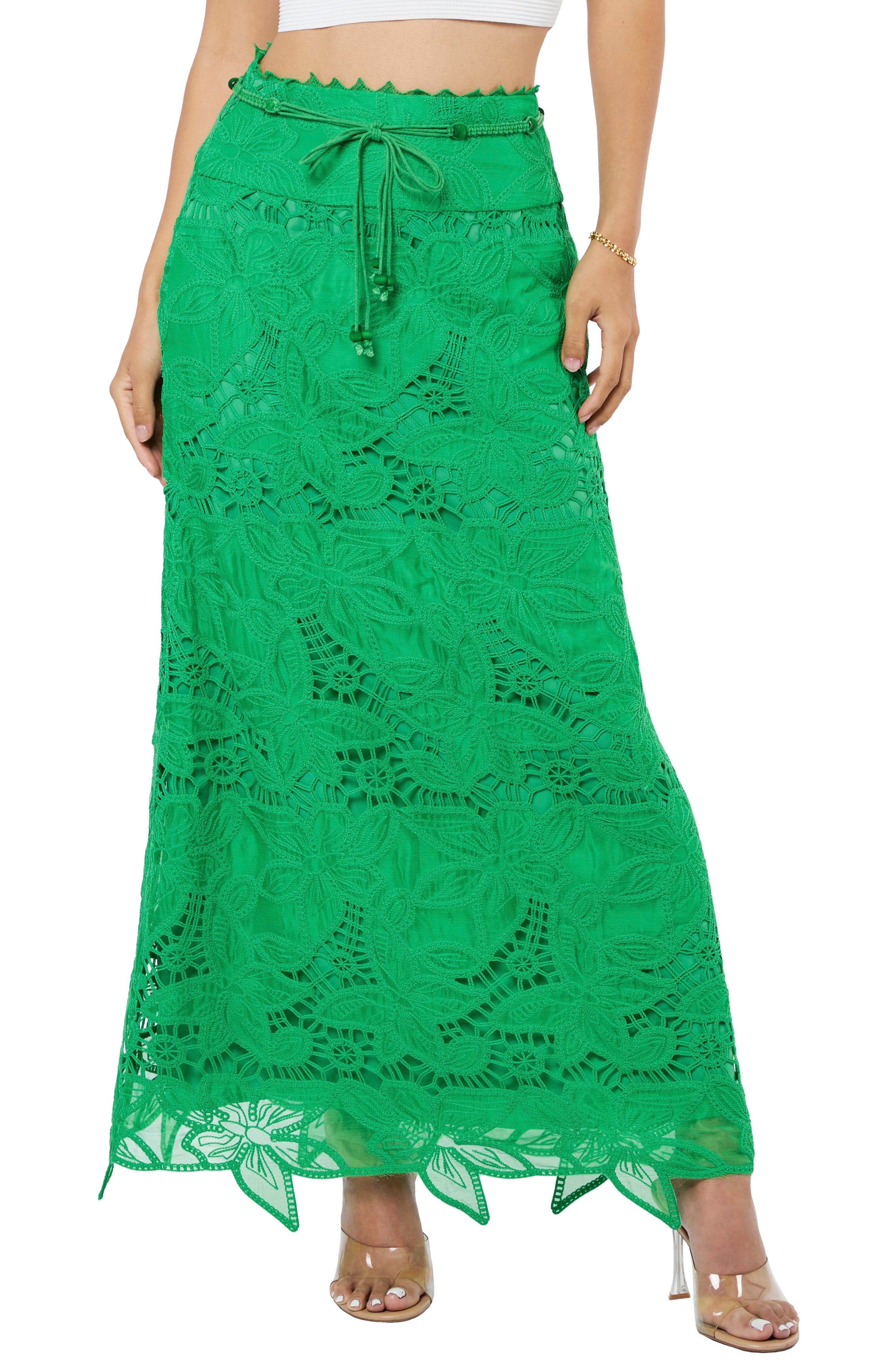 selected GREEN