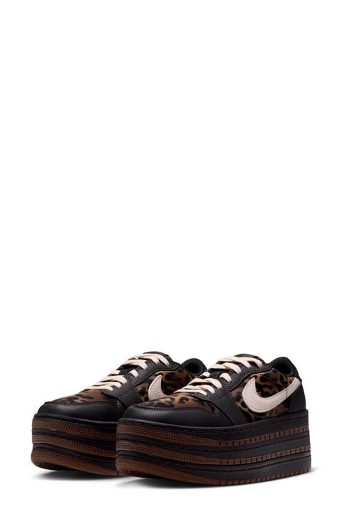Air Jordan 1 Triple Platform Basketball Sneaker