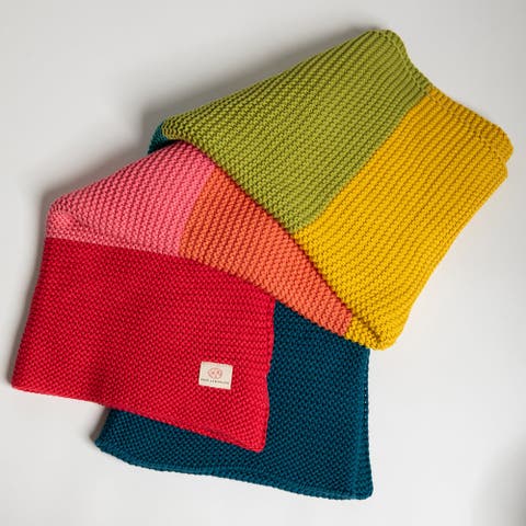 Rainbow Love Organic Cotton Throw Blanket