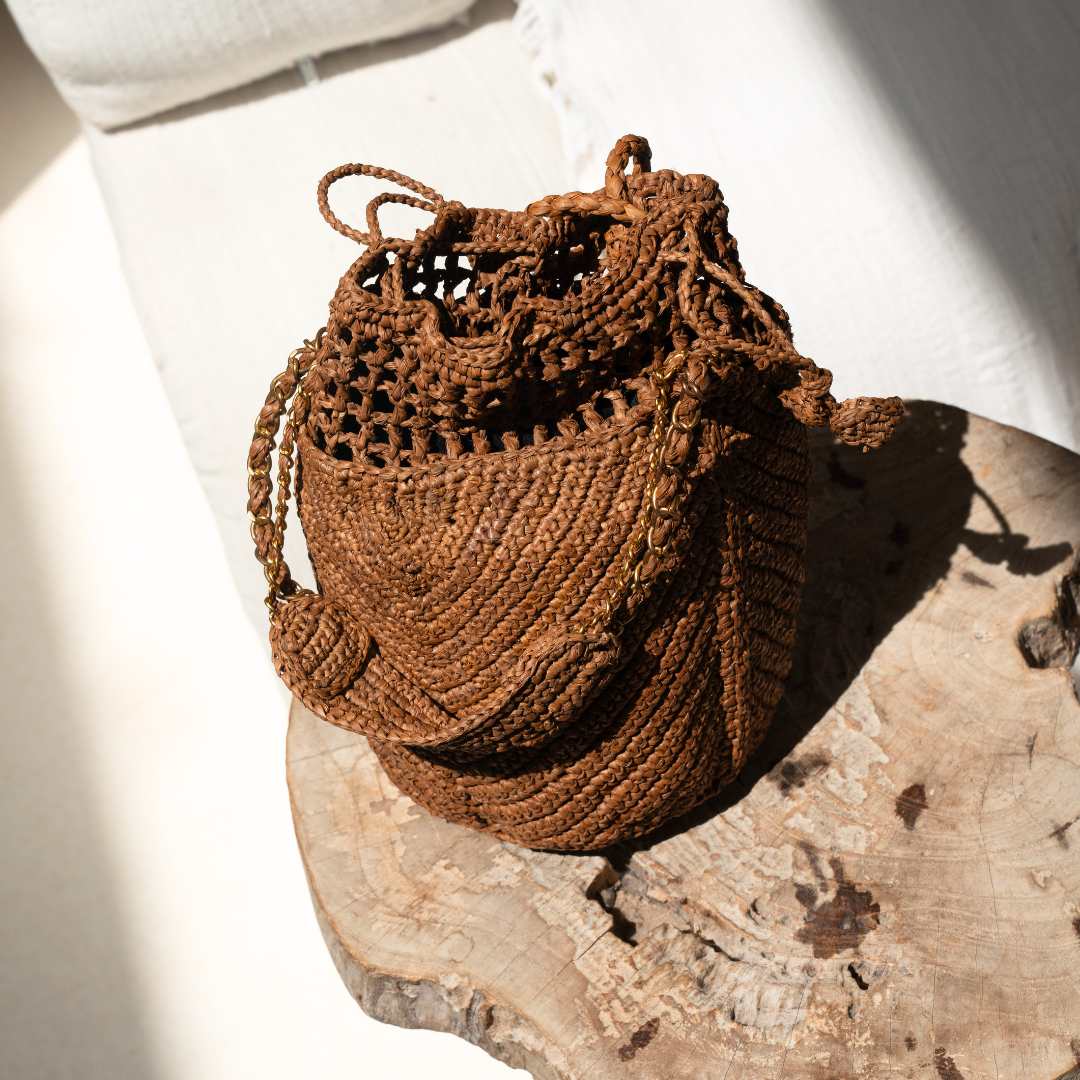 Buckety Raffia Bag, Alternate, color, Caramel