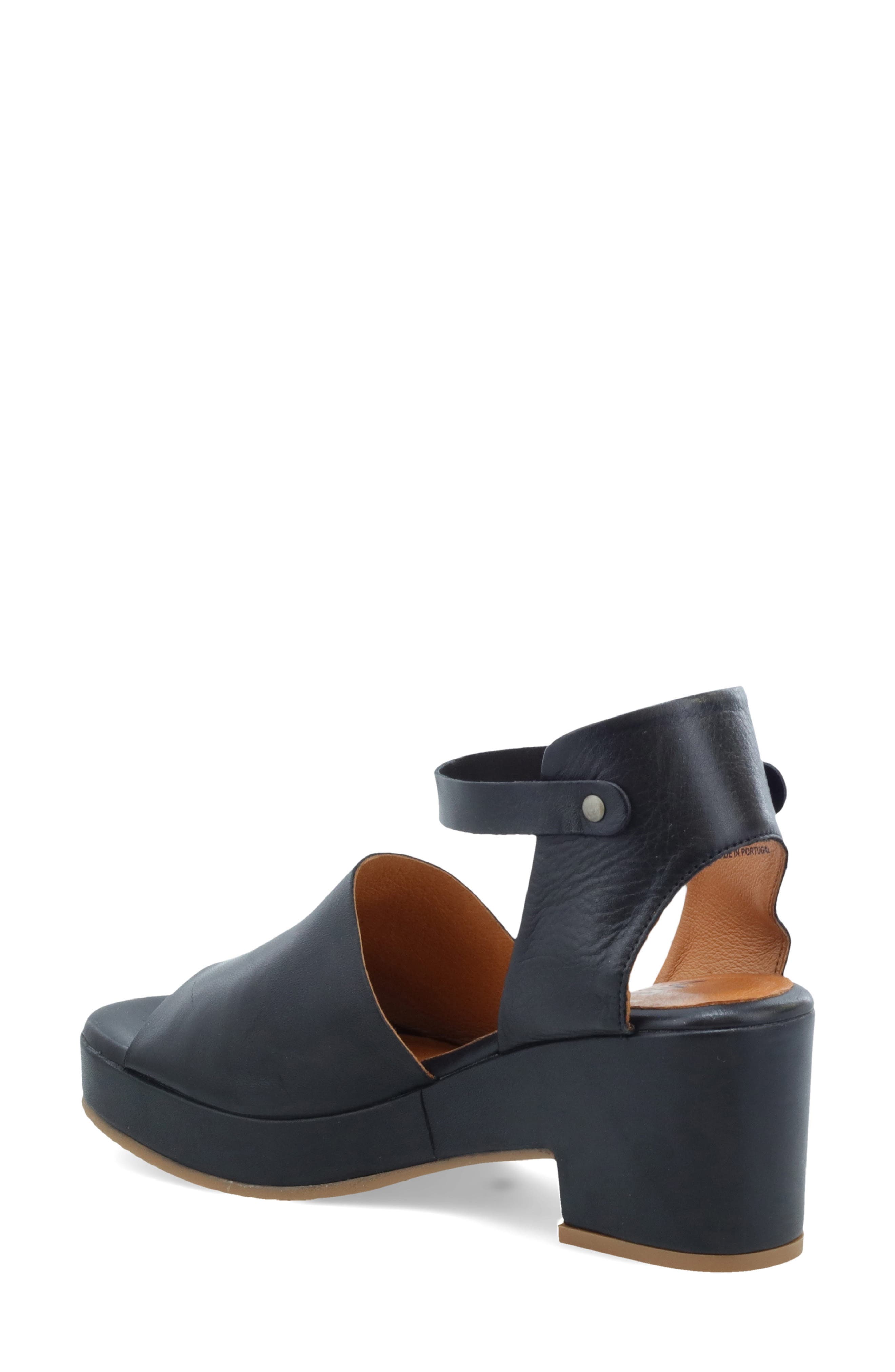 Miz Mooz Gia Platform Sandal, Alternate, color, 