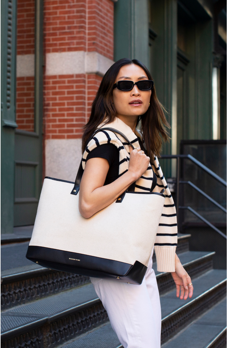 Modern Picnic THE TOTE, Alternate, color, Black Canvas