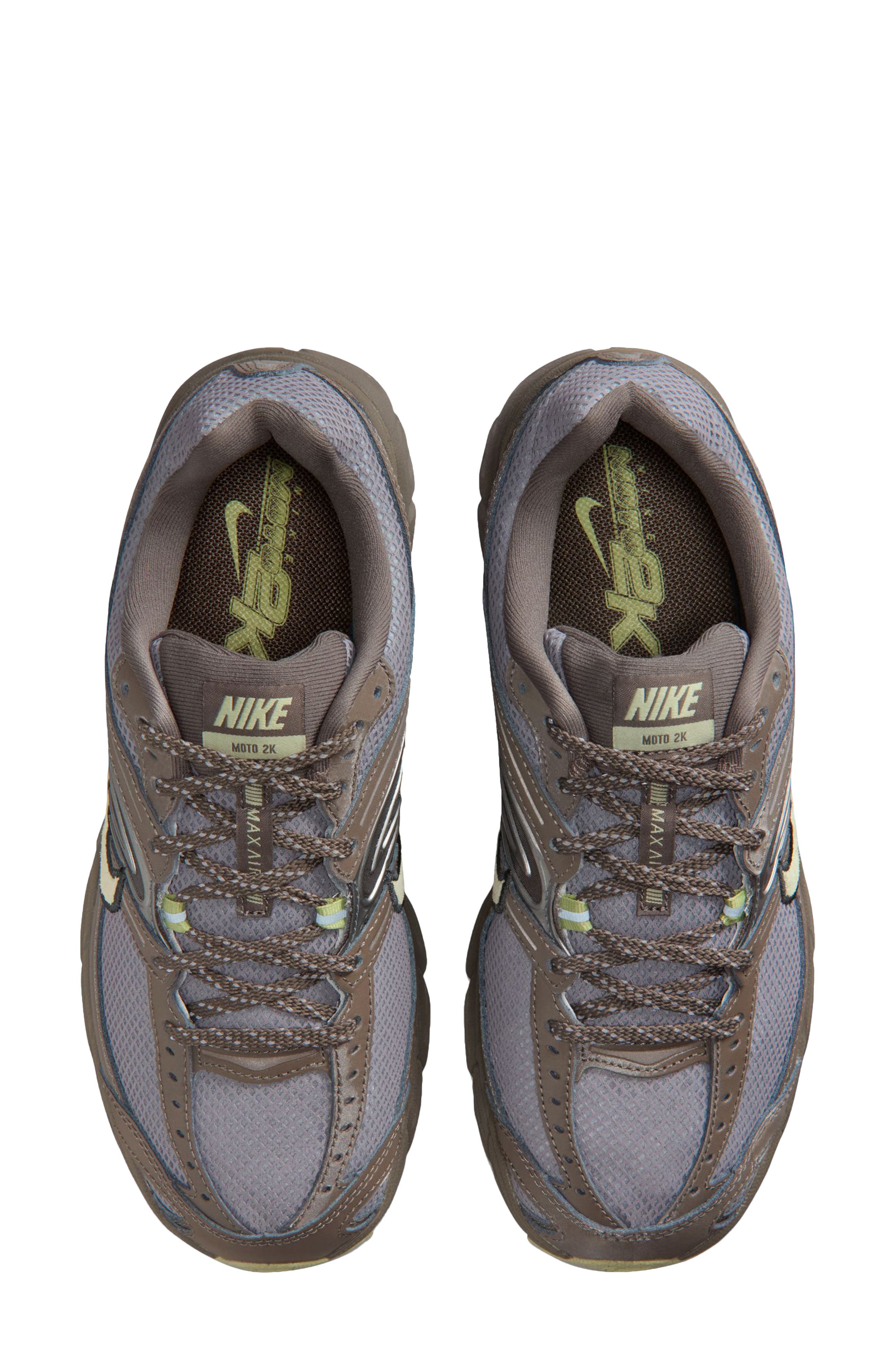 Nike Air Max Moto 2K Sneaker, Alternate, color, 