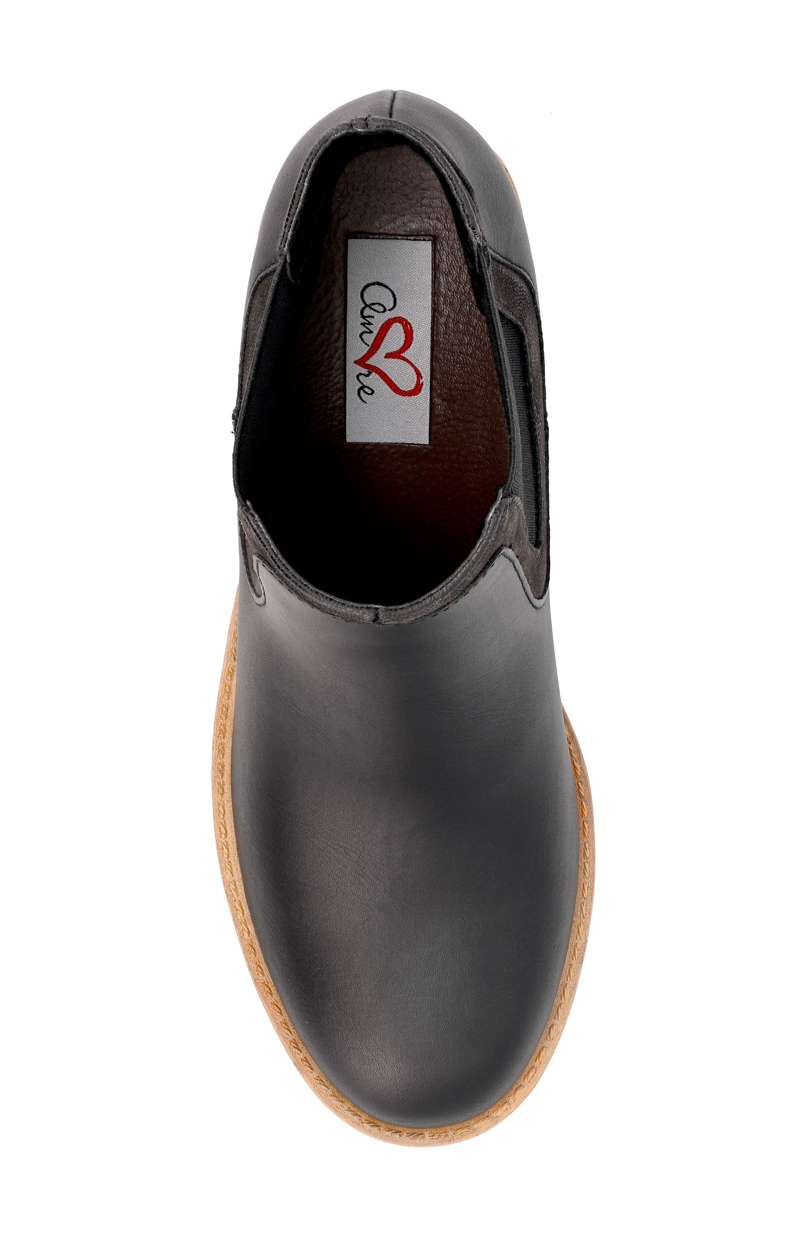 MIA AMORE Brunaa Platform Chelsea Boot - Wide Width, Alternate, color, 