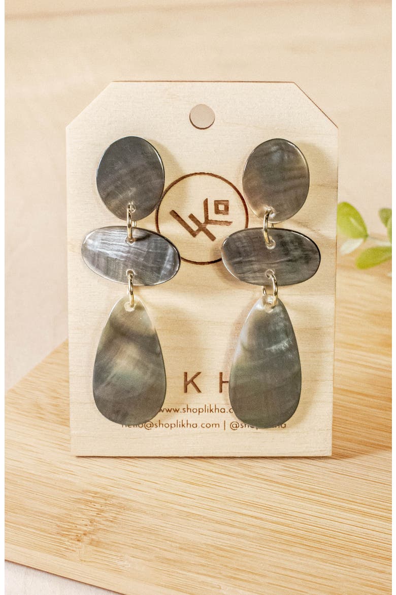Mother-of-Pearl Long Raindrop Dangle Earrings, Alternate, color, Black