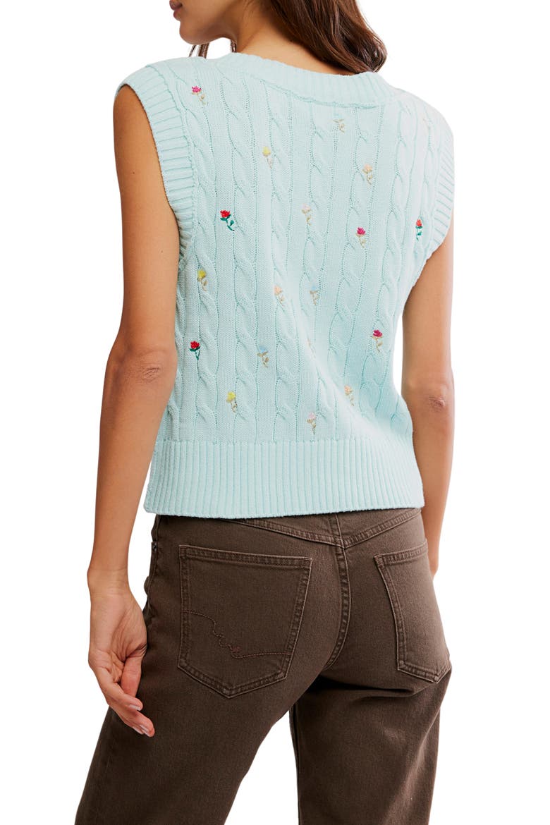 Plumeria Floral Embroidered Cable Stitch Vest, Alternate, color, BLUE GLASS COMBO
