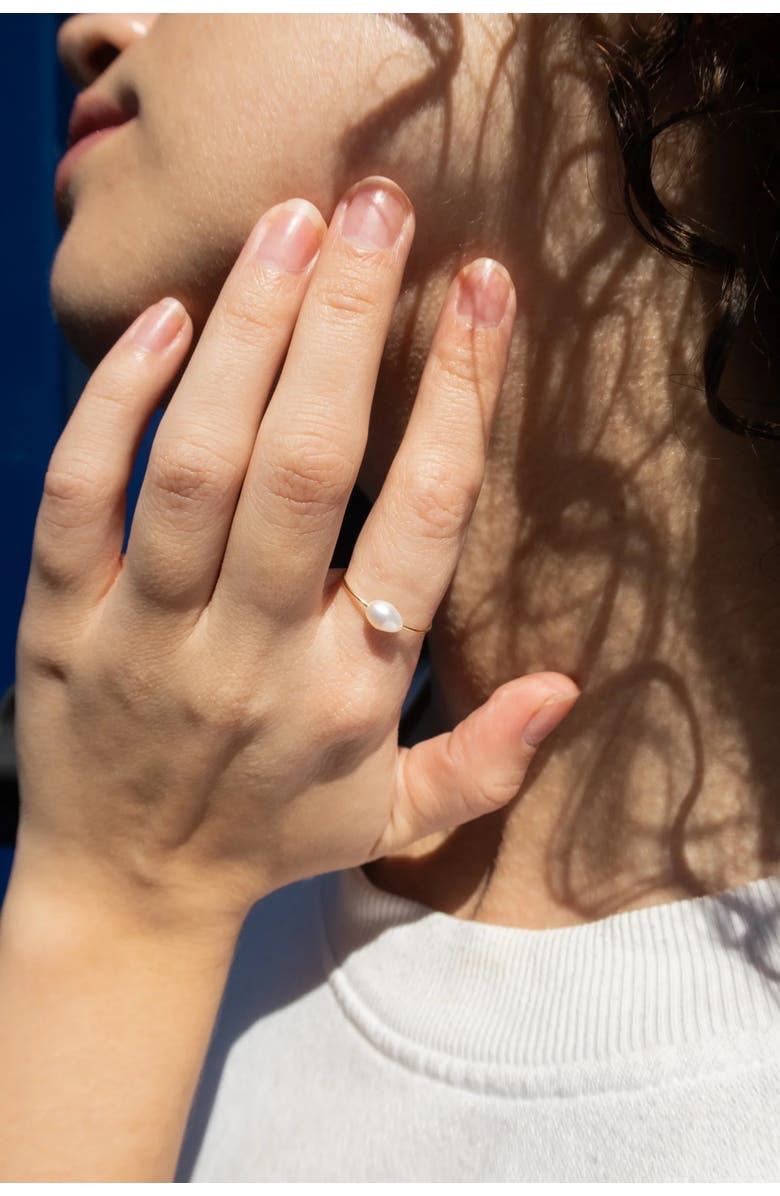 seree Eden freshwater pearl skinny gold ring, Alternate, color, White