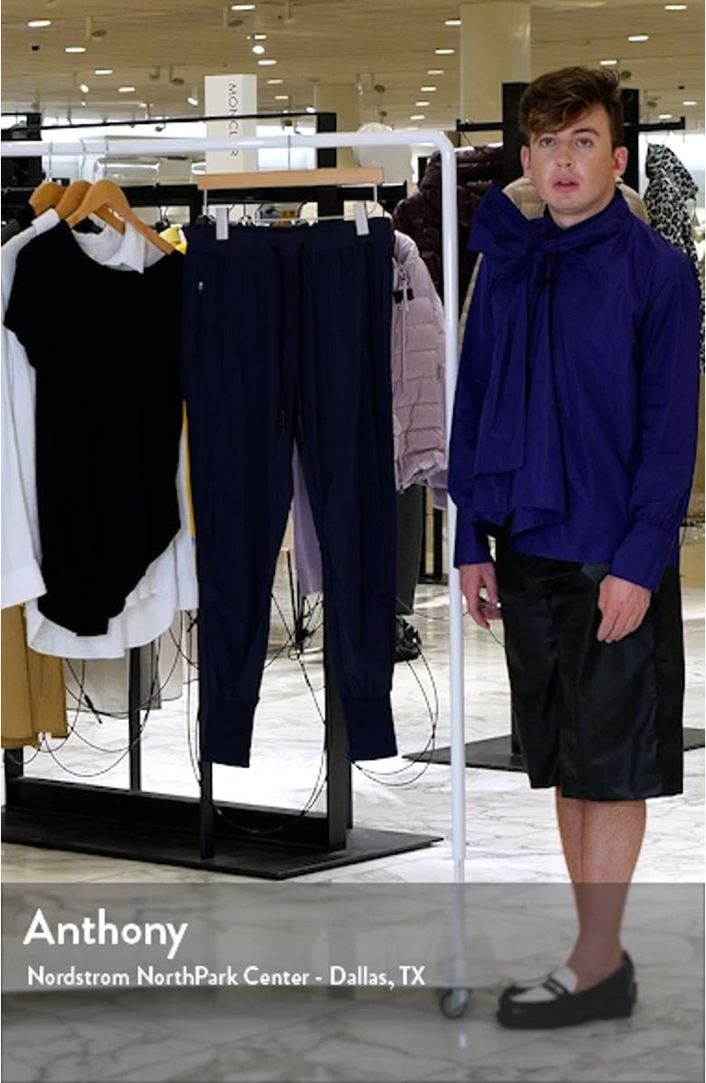 TETRA-LITE<sup>™</sup> Water Repellent High Rib Joggers, sales video thumbnail