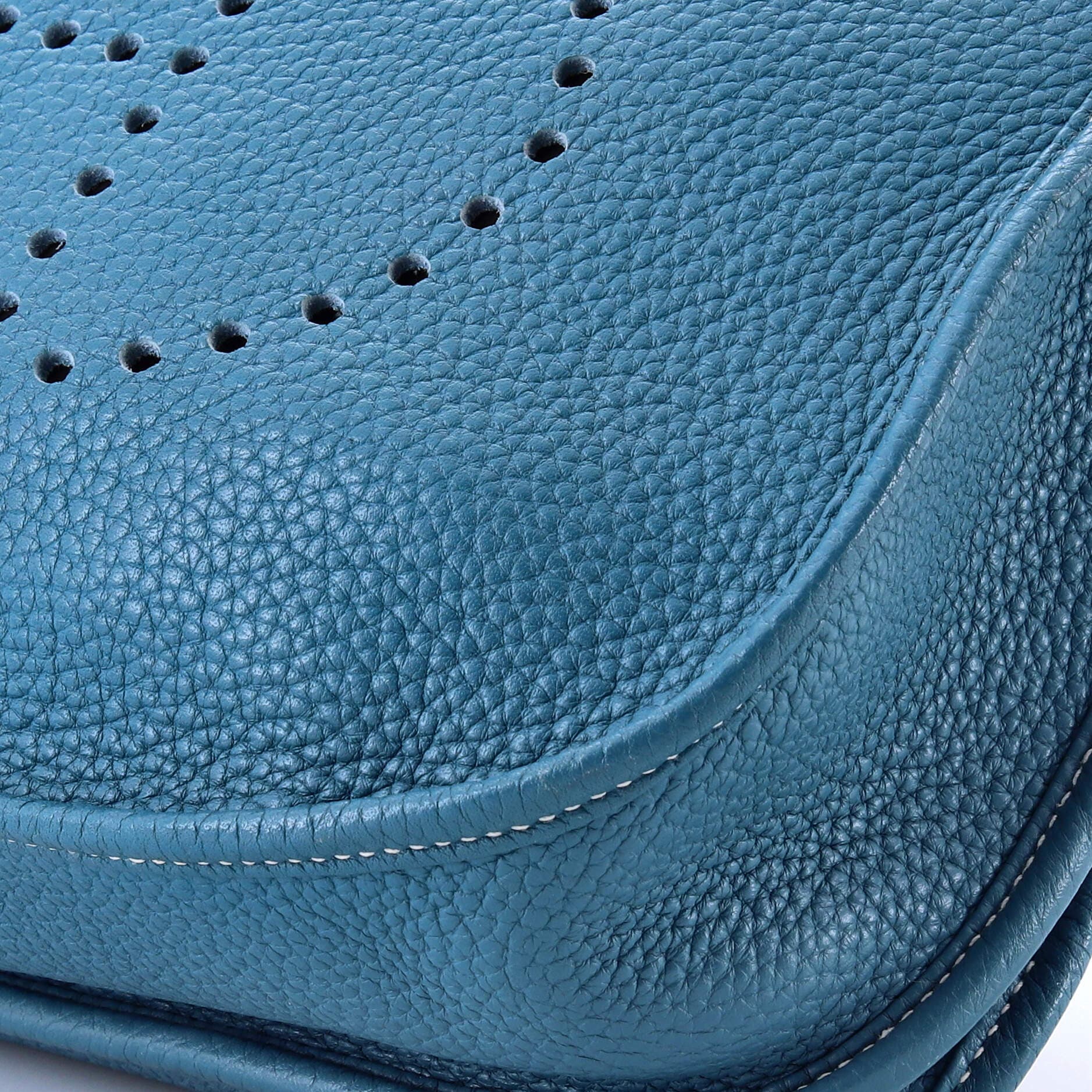 Pre-Owned Hermes Evelyne Bag Gen III Clemence PM, Alternate, color, 