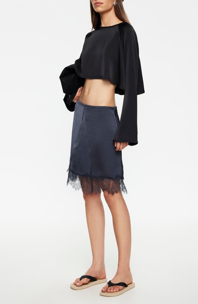 LIONESS Gloss Long Sleeve Satin Crop Top, Alternate, color, Noir