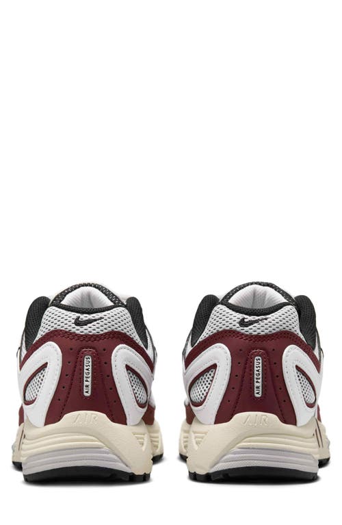 Nike Air Pegasus 2005 Sneaker