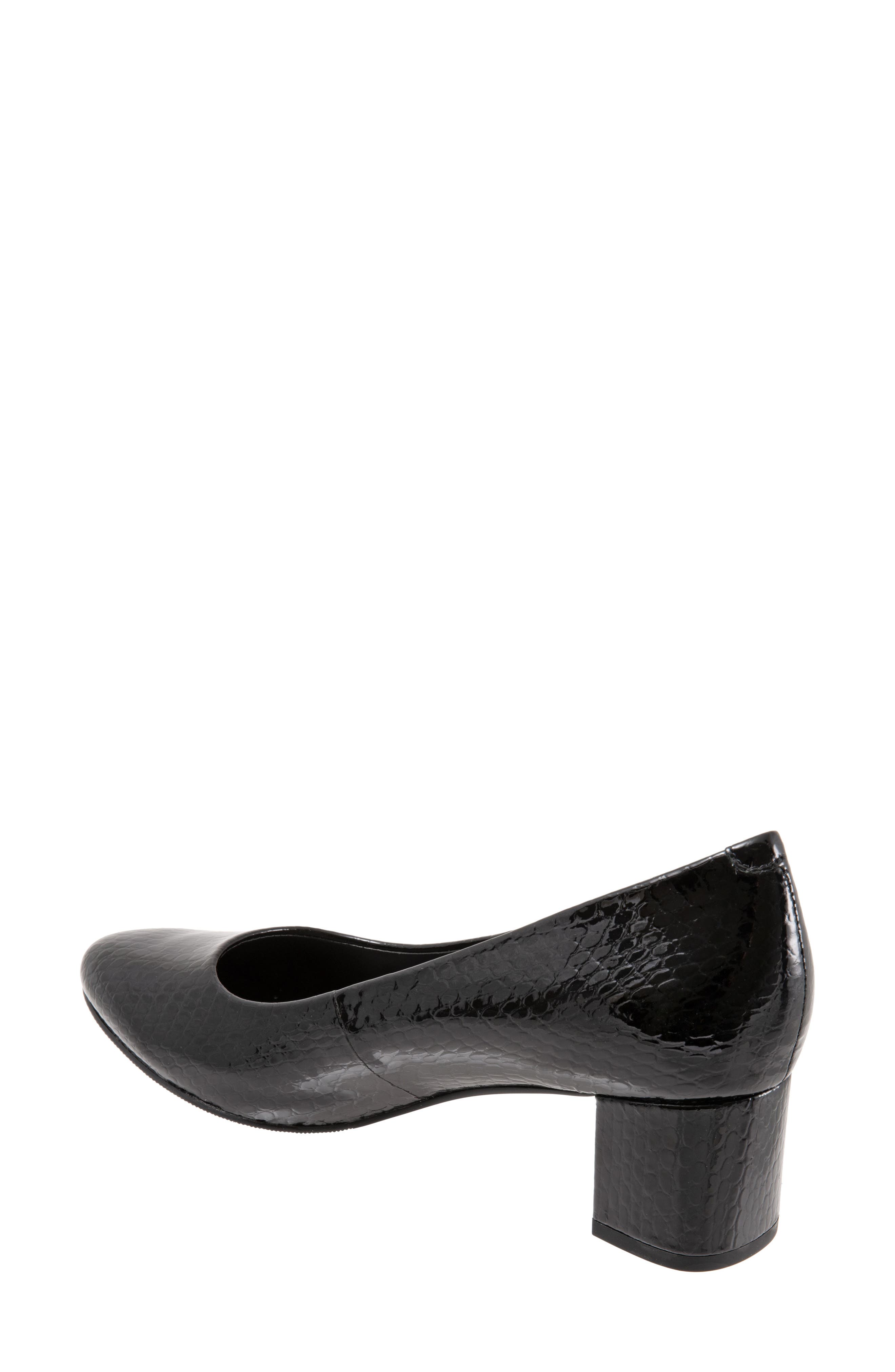Kari Pointy Toe Pump - image 4