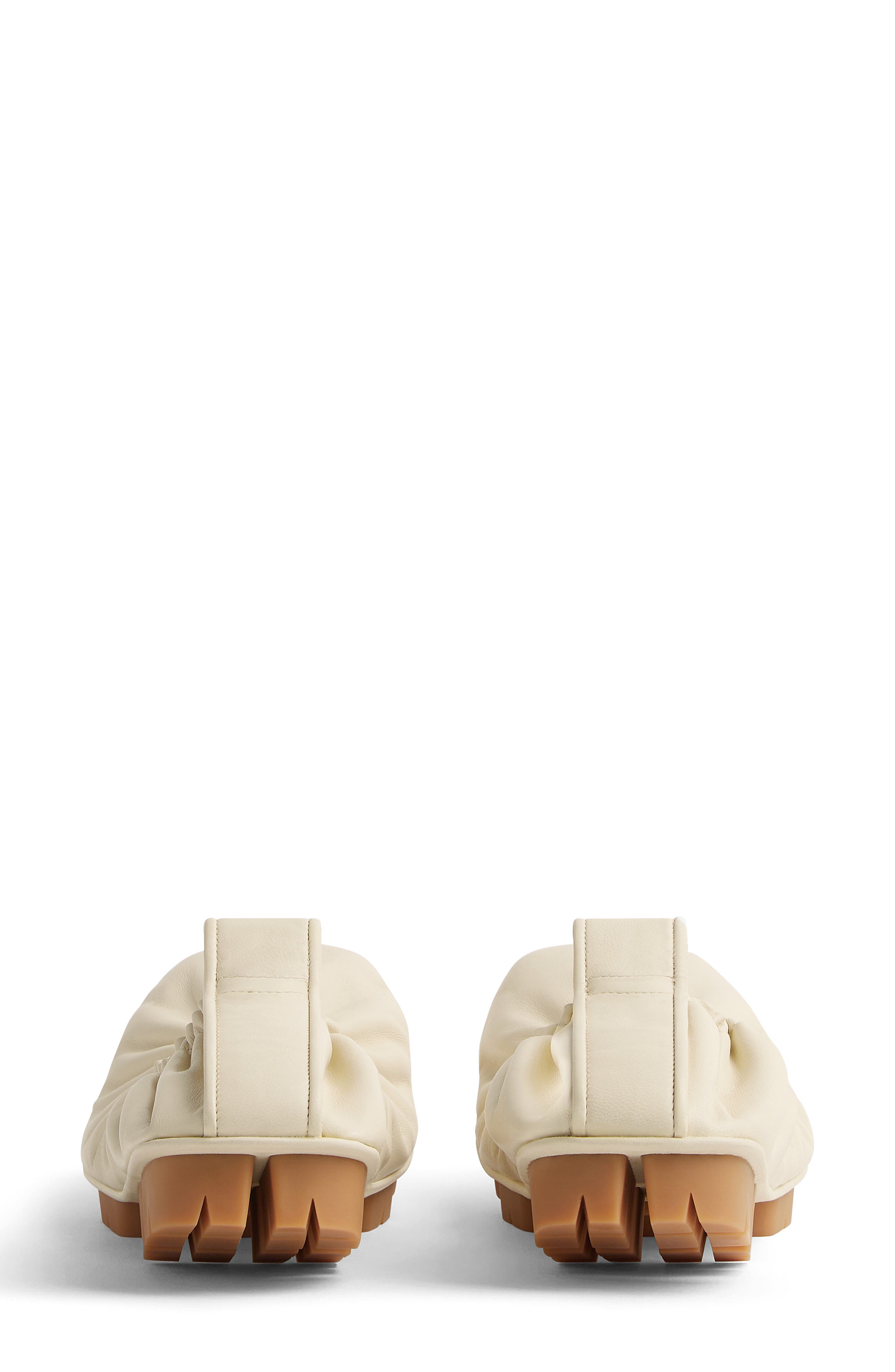 Bottega Veneta Shore Lug Sole Ballet Flat, Alternate, color, Sea Salt