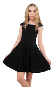 Un Deux Trois Cap Sleeve Pleated Dress