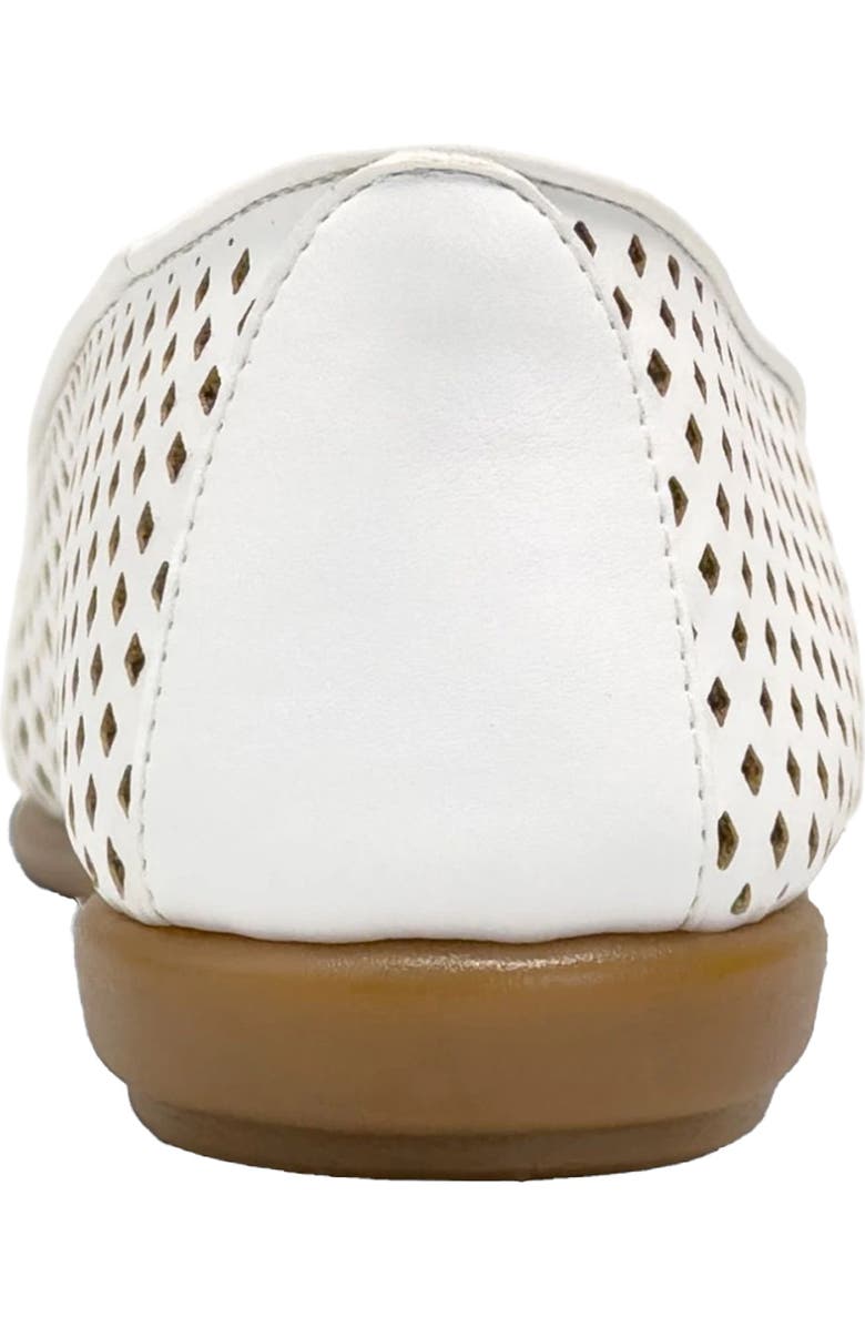 Aerosoles Betunia Ballet Flat, Alternate, color, White