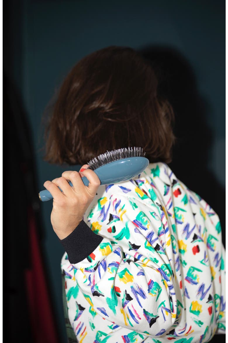 N.02 The Large Care & Detangling Hairbrush, Alternate, color, INK BLUE