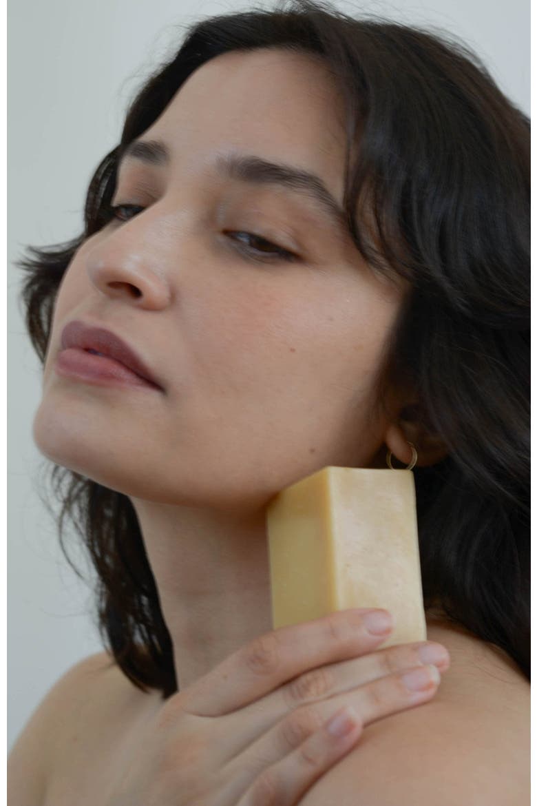 Violet Milk Soap with Regenerative Tallow, Main, color, Pale Yellow/Beige
