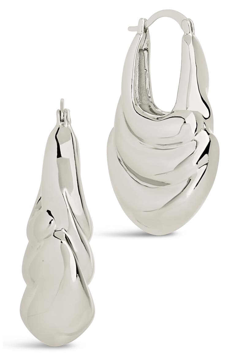 Manon Hoop Earrings video