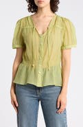 Vince Camuto V-Neck Short Sleeve Top