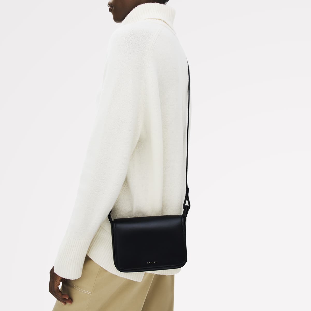 Radley Westwell Lane Small Flapover Crossbody Bag, Alternate, color, Black