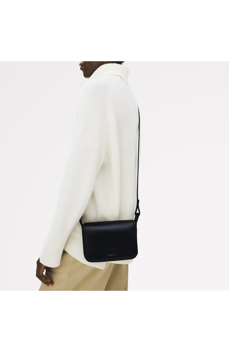 Radley Westwell Lane Small Flapover Crossbody Bag, Alternate, color, Black