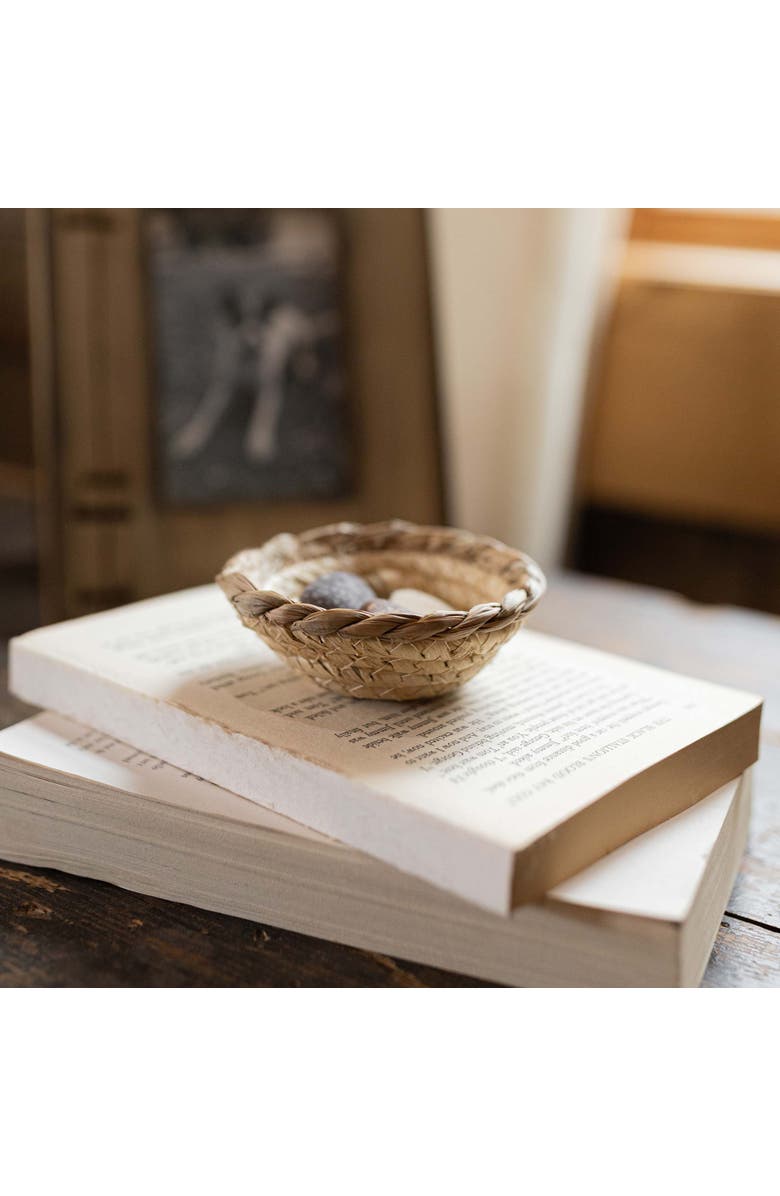 Foreside Home and Garden Woven Dish Basket Natural Corn Husk & Seagrass, Alternate, color, Brown