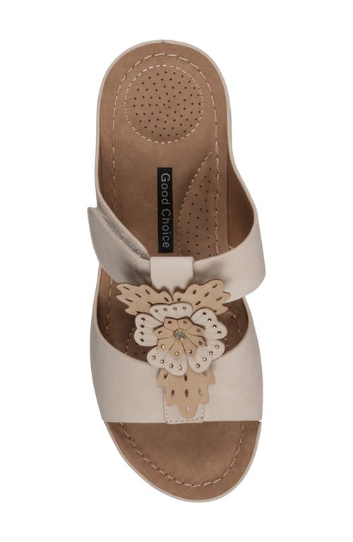 Gc Shoes Talia Flower Wedge Sandal In White