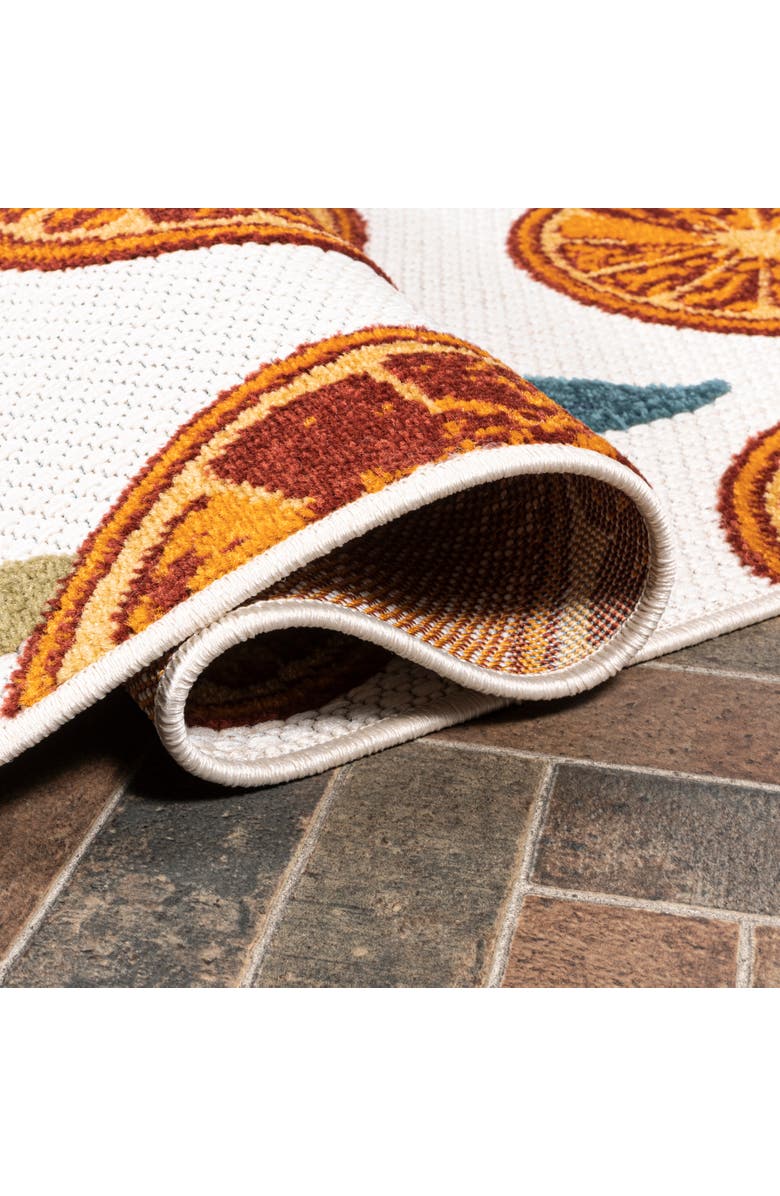 JONATHAN Y Aranciata Citrus Slice High-Low Indoor/Outdoor Area Rug, Alternate, color, Orange/Cream