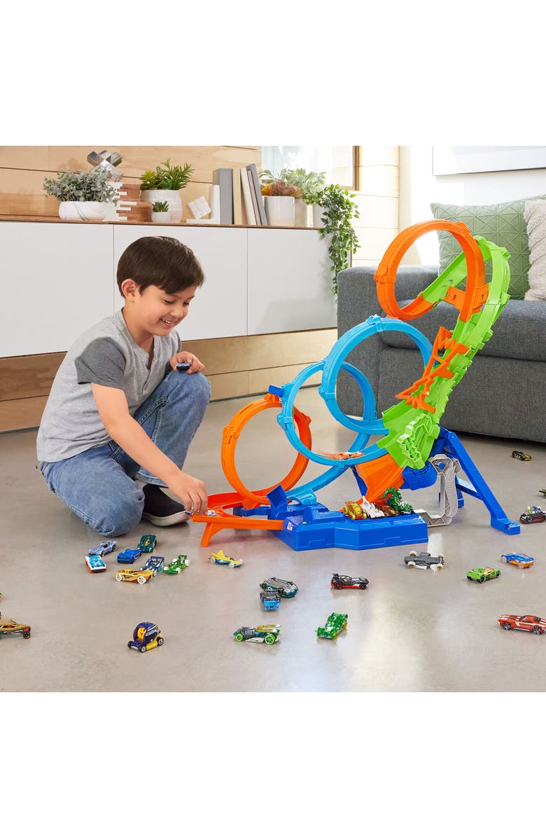 Hot Wheels Action 4-Loop Crash Out Track Playset, Alternate, color,