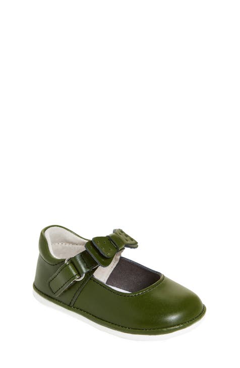 Girls shops green dress shoes