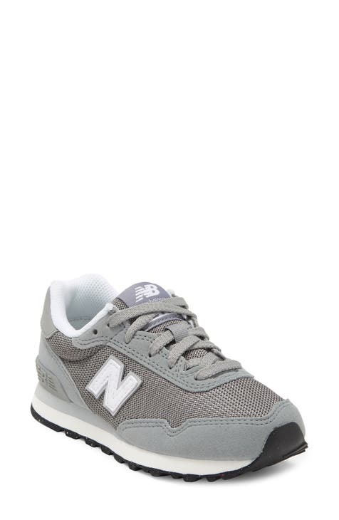 New balance boys size 11 hotsell