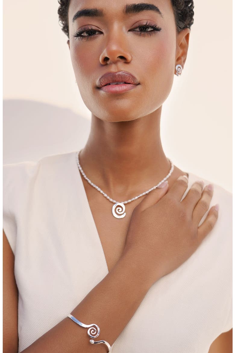 Aura Swirl Pendant Freshwater Pearl Necklace, Alternate, color, SILVER