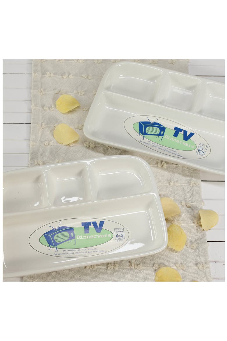 Set of 2 Dinner Trays, Alternate, color, WHITE