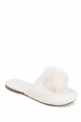 JOURNEE COLLECTION Nightfall Faux Fur Pompom Slipper