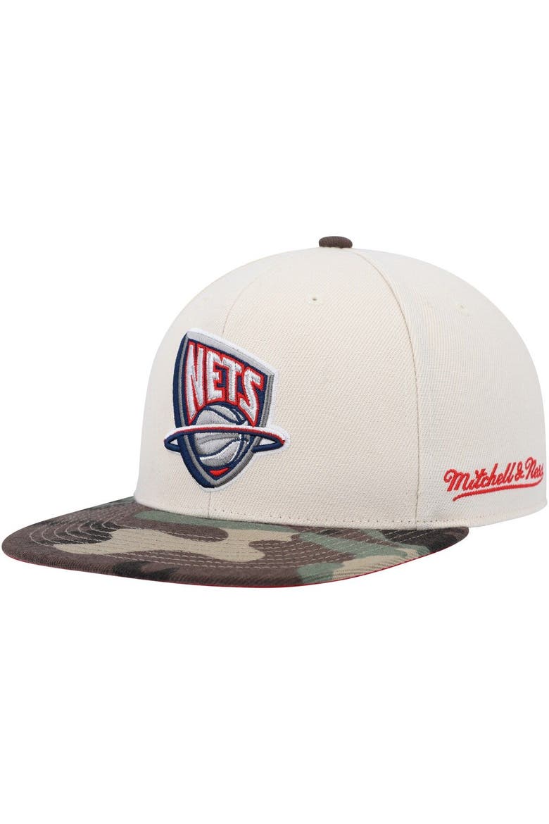 Men's Mitchell & Ness Cream/Camo New Jersey Nets Hardwood Classics 35th Anniversary Off White Camo Fitted Hat, Alternate, color, Camo