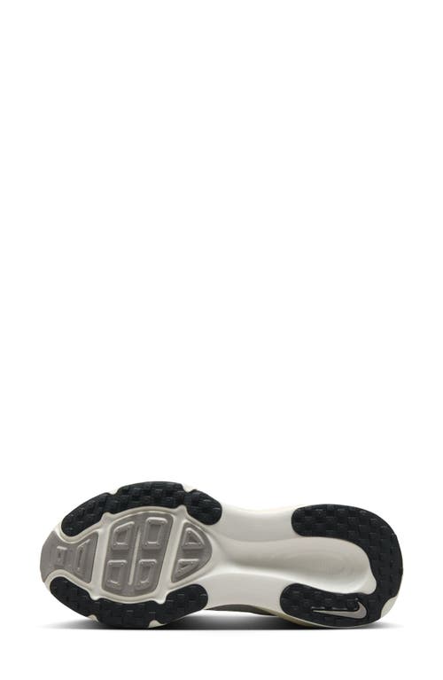 Nike Women's Vomero 18 Road Running Shoes In White/black/coconut