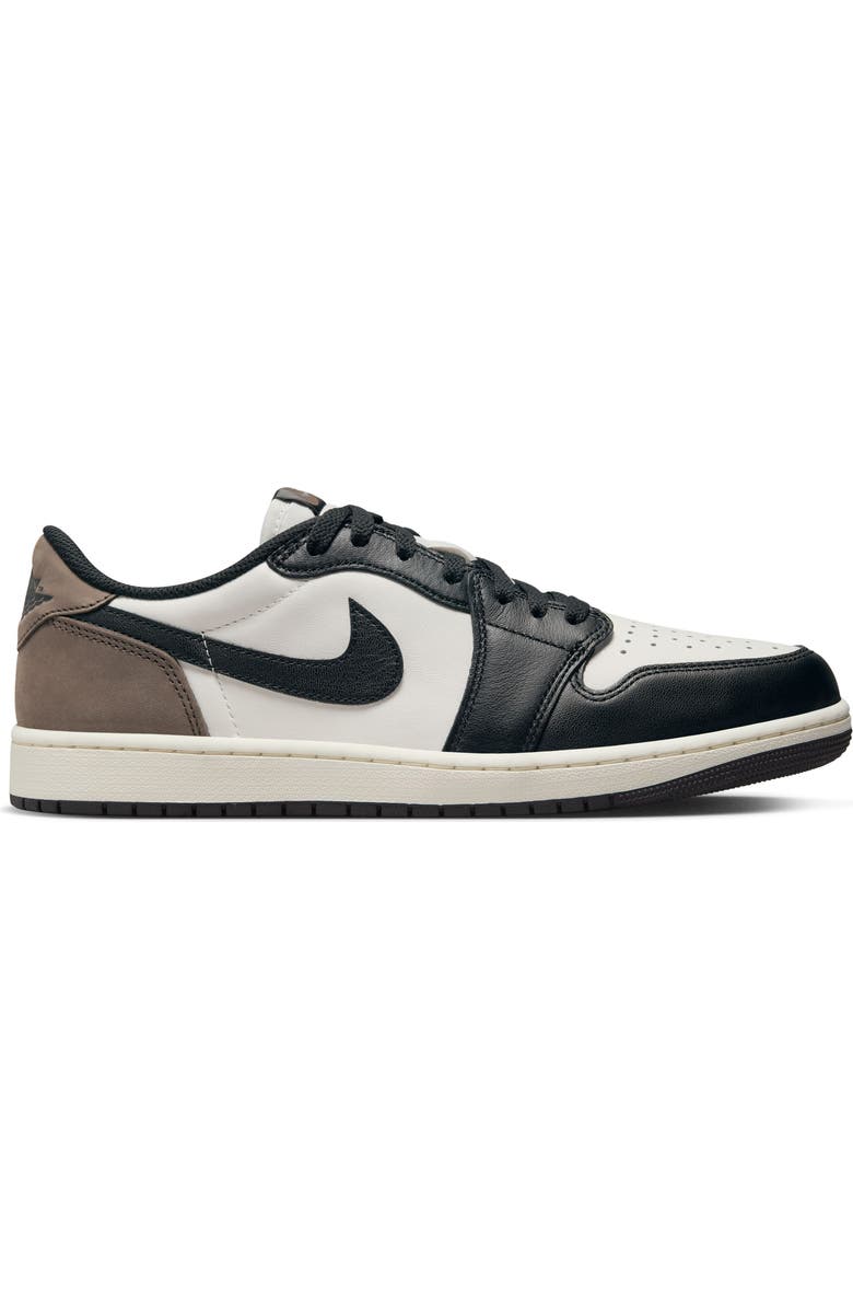 Jordan Air Jordan 1 Low Basketball Sneaker, Alternate, color,