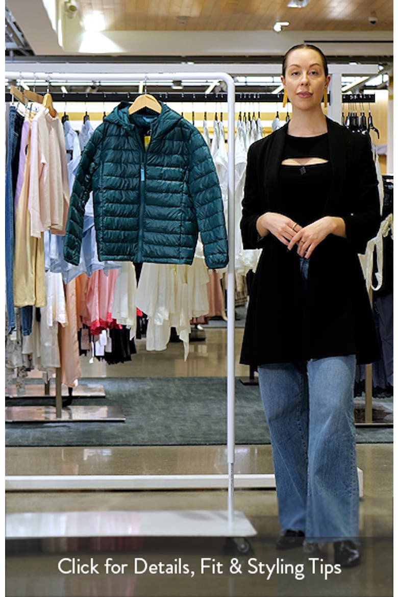 Kids' Lightweight Water Repellent Puffer Jacket video