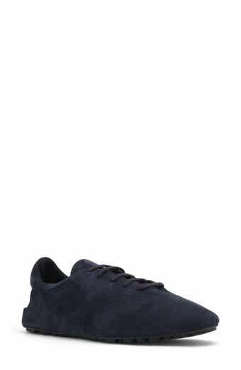 Qrystal Weatherproof Sneaker